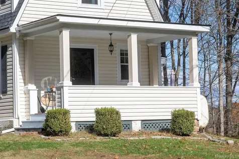 145 Drake Road Pleasant Valley NY 12569