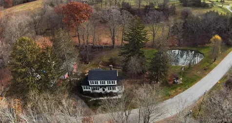 145 Drake Road Pleasant Valley NY 12569
