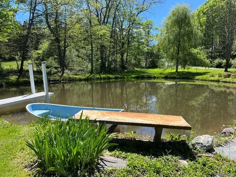145 Drake Road Pleasant Valley NY 12569