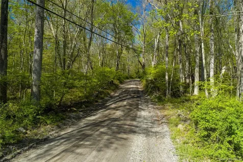 298 Nash Road North Salem NY 10560