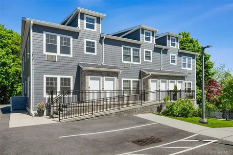 108 N Kensico Avenue White Plains NY 10604