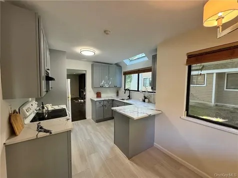 17 Rambling Brook Road Chappaqua NY 10514