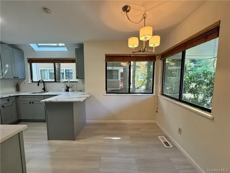 17 Rambling Brook Road Chappaqua NY 10514