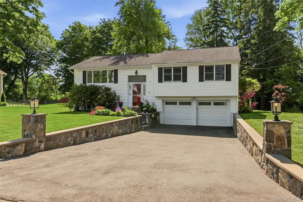 3499 Katrina Drive Yorktown Heights NY 10598