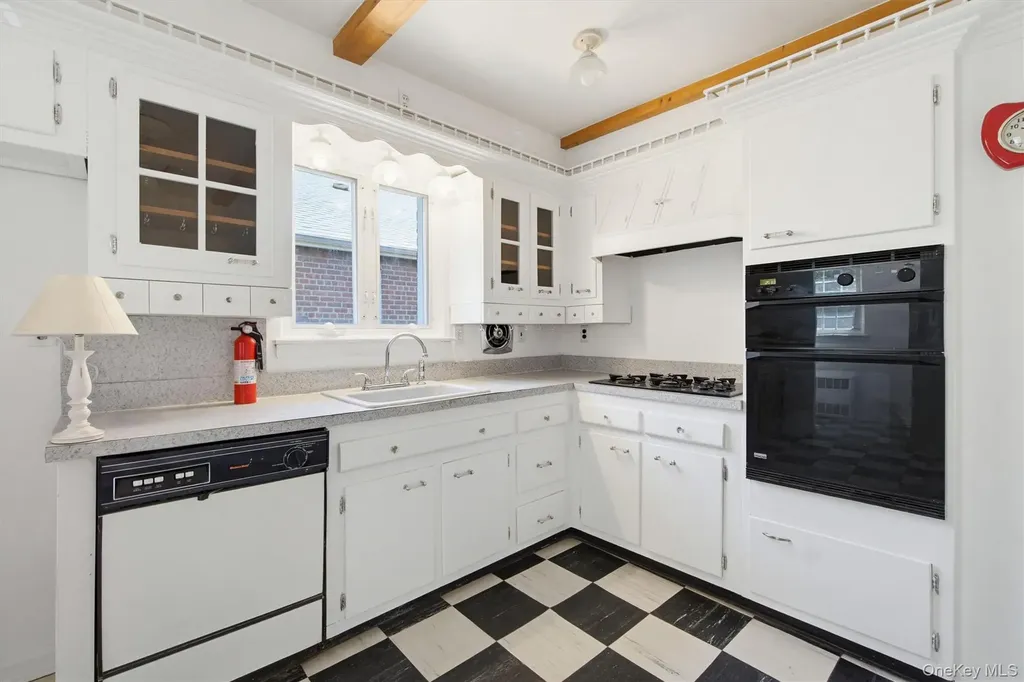604 Logan Avenue Bronx NY 10465