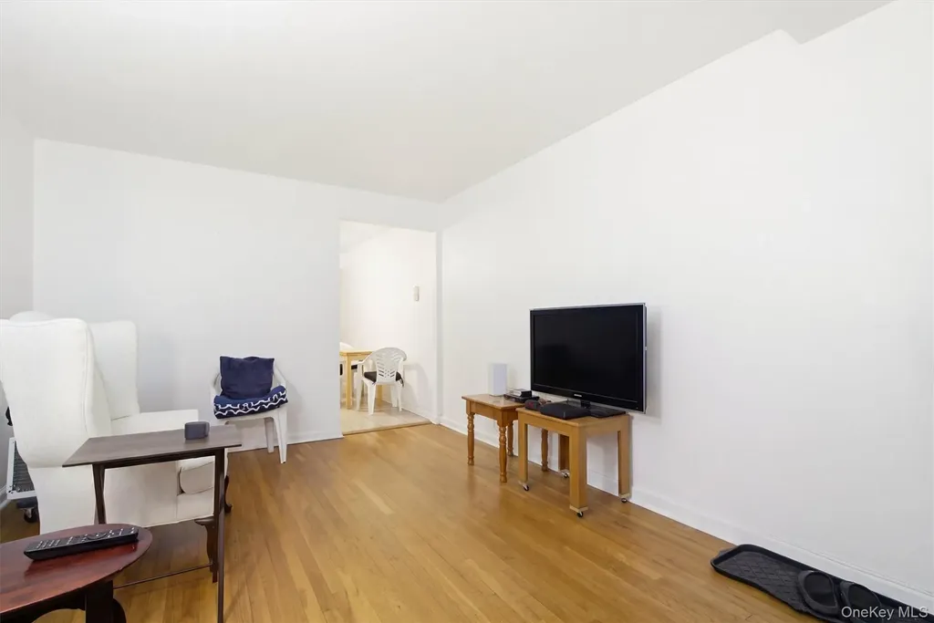 604 Logan Avenue Bronx NY 10465