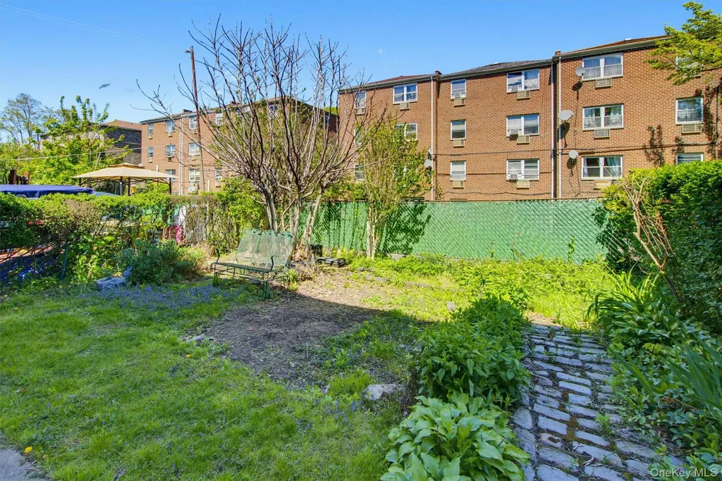 604 Logan Avenue Bronx NY 10465