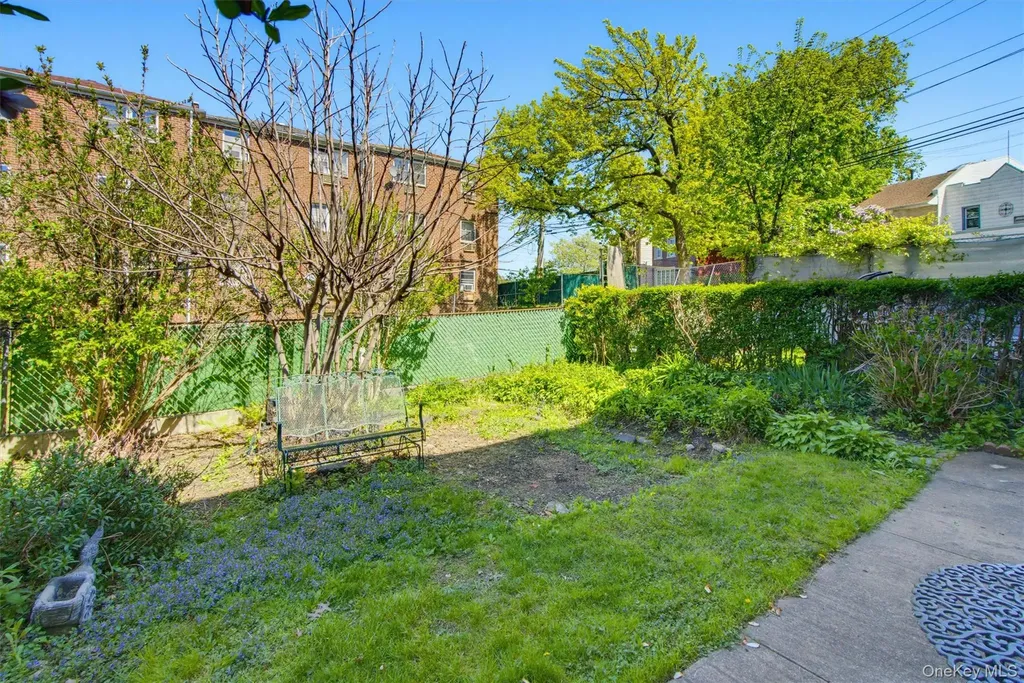 604 Logan Avenue Bronx NY 10465