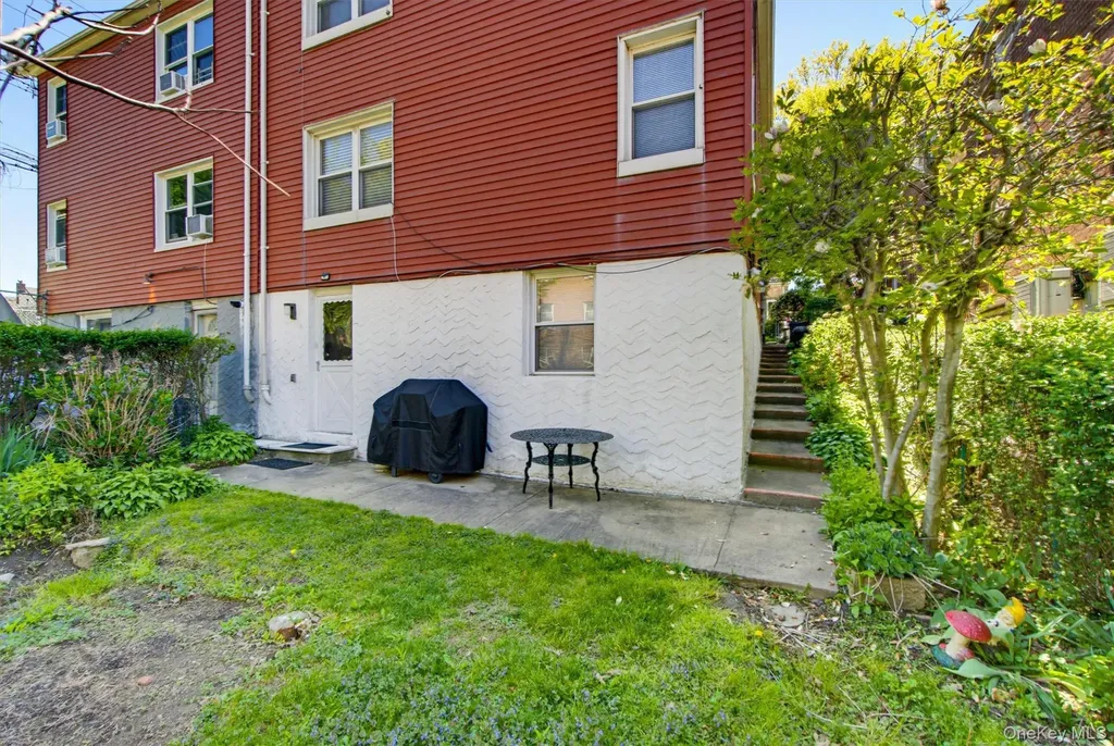 604 Logan Avenue Bronx NY 10465
