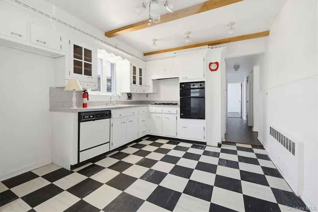 604 Logan Avenue Bronx NY 10465