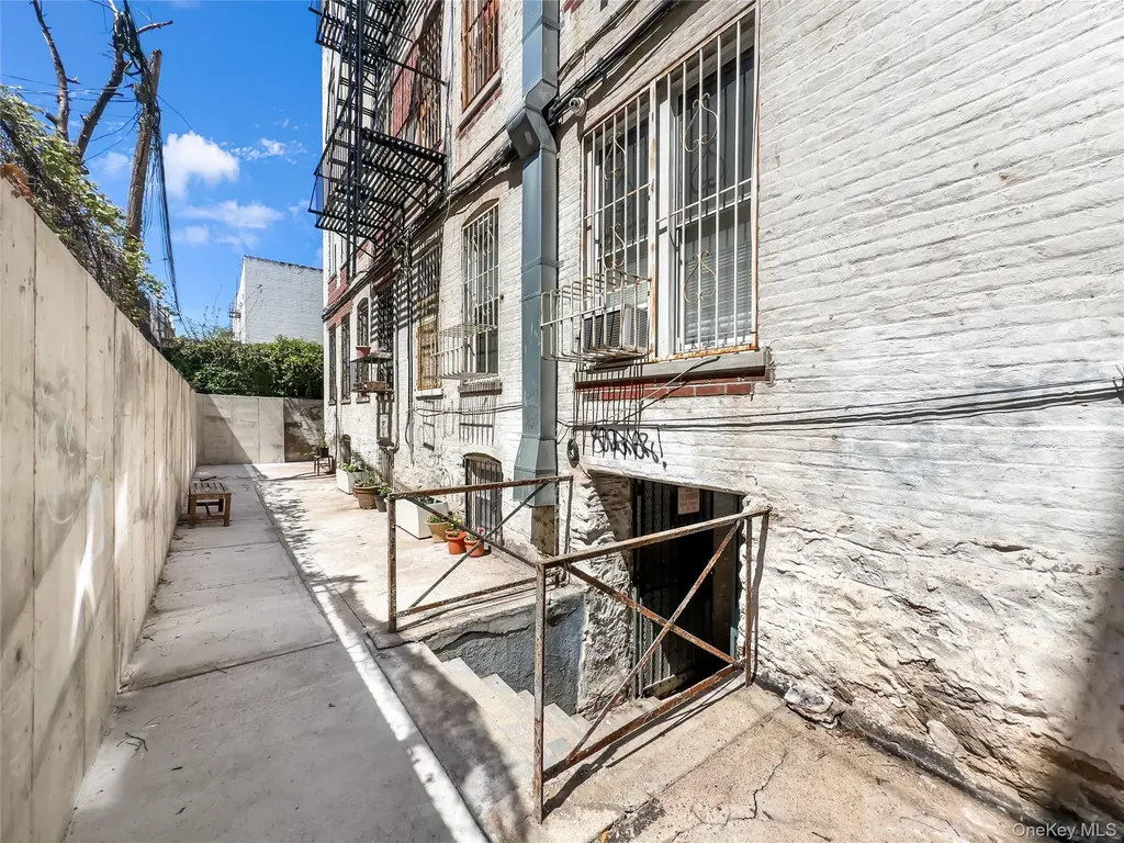 848 43rd Street Brooklyn NY 11232