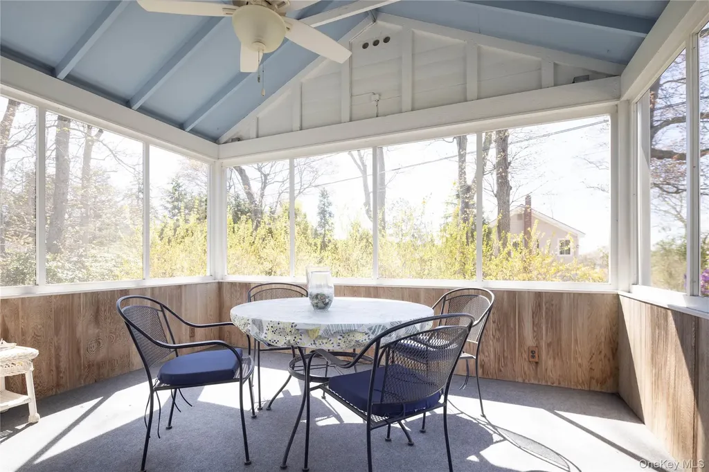 1635 Smith Road Peconic NY 11958