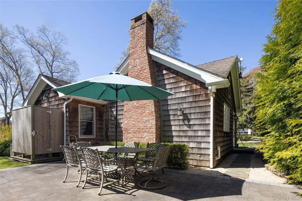 1635 Smith Road Peconic NY 11958