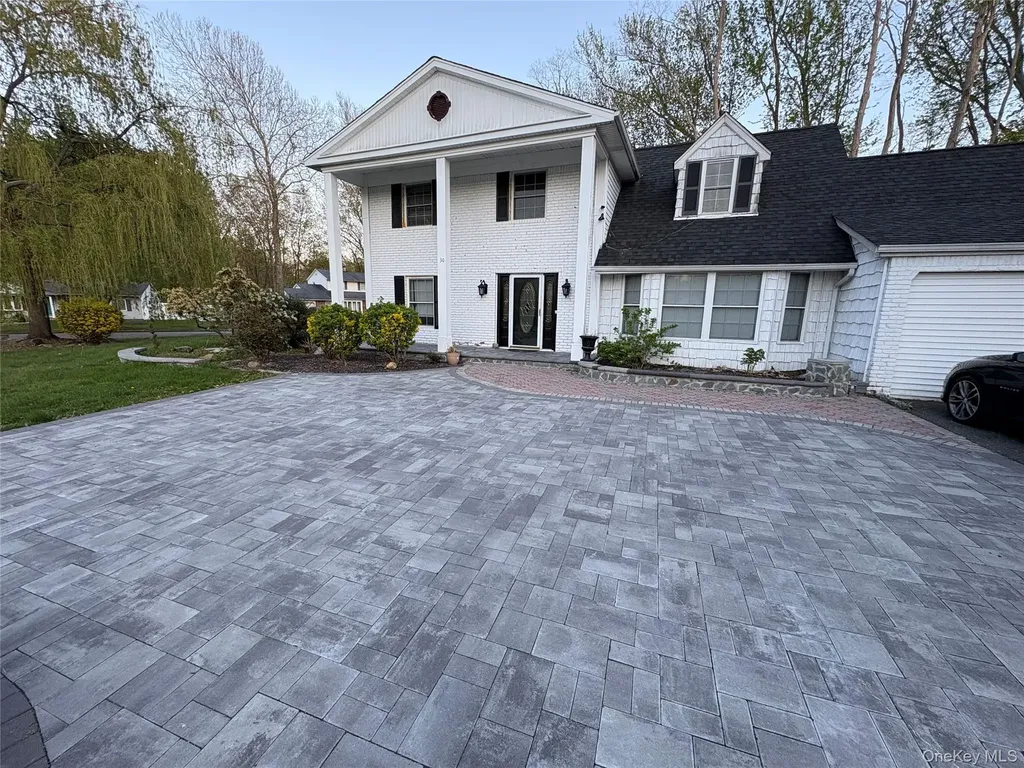 30 Dumond Place Coram NY 11727