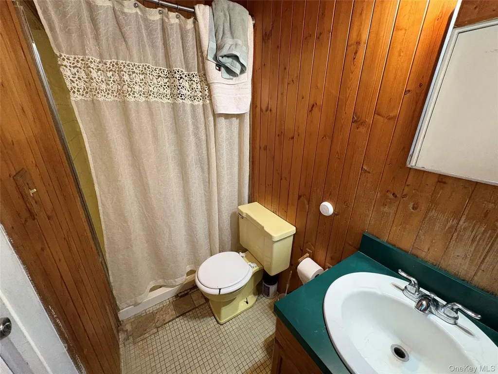 30 Dumond Place Coram NY 11727