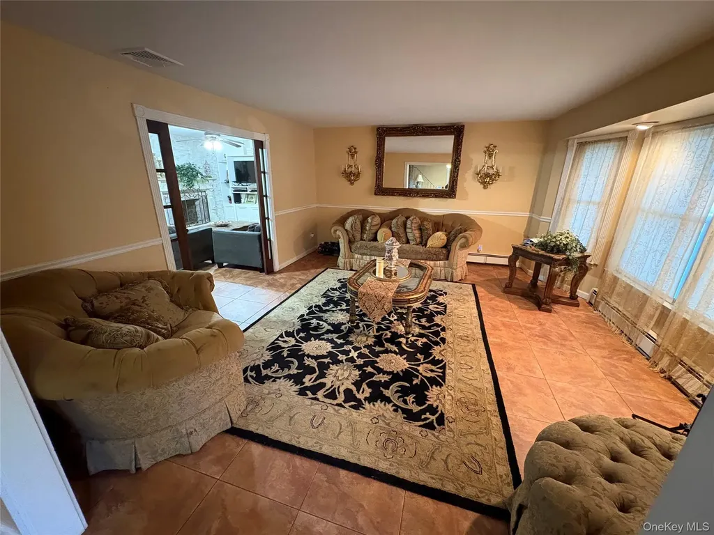 30 Dumond Place Coram NY 11727