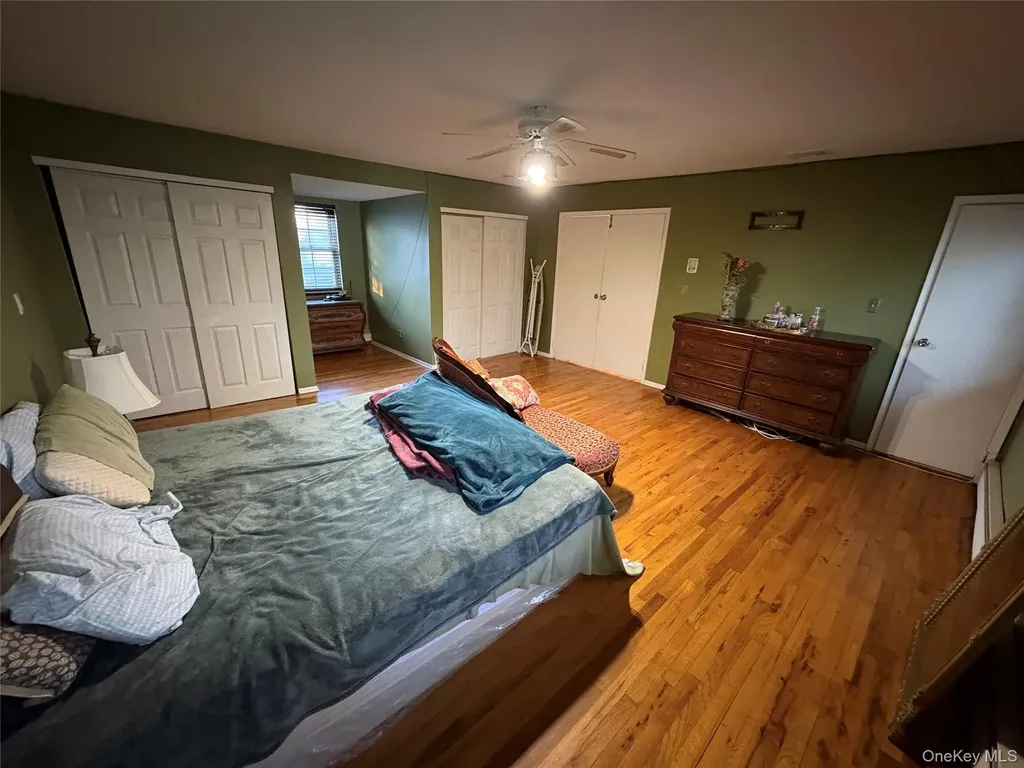 30 Dumond Place Coram NY 11727