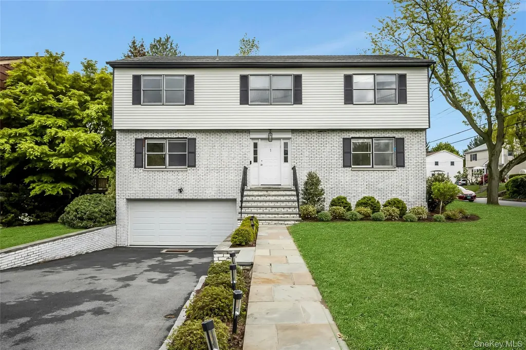 1 Brothers Circle Eastchester NY 10709