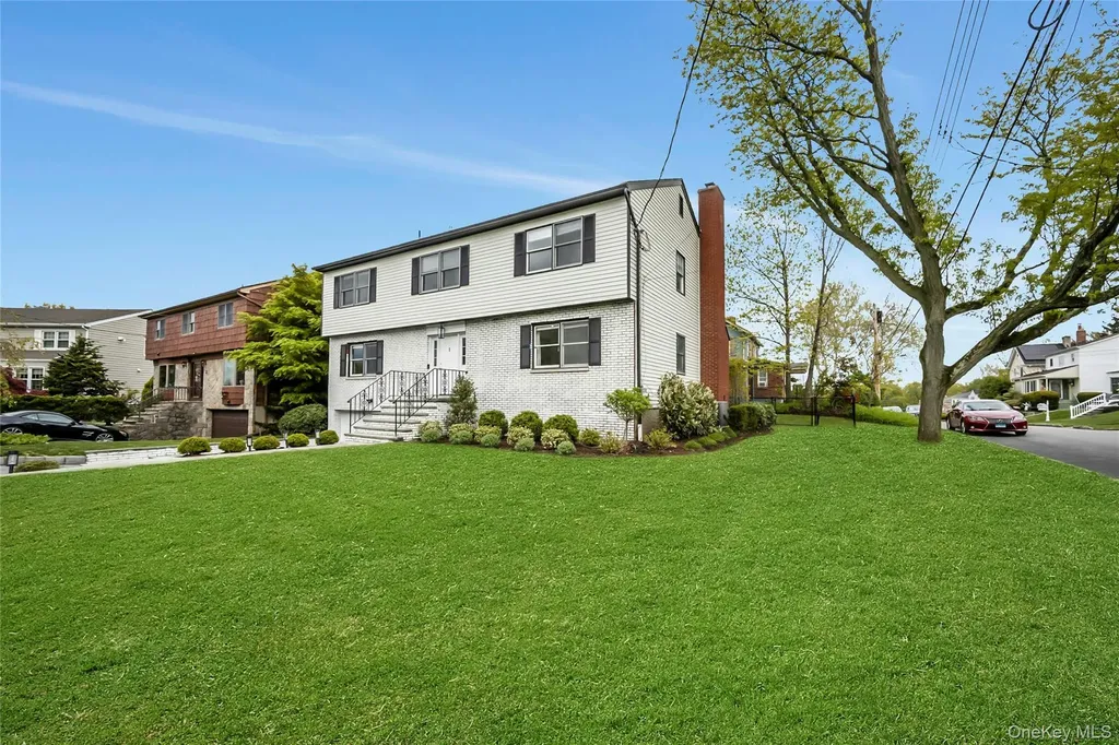 1 Brothers Circle Eastchester NY 10709