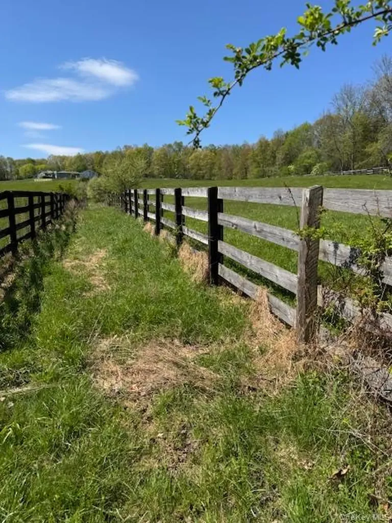 Four Corners Road Warwick NY 10990