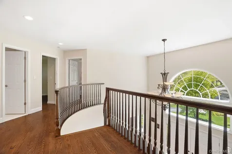 14 Wyche Way Ossining NY 10562