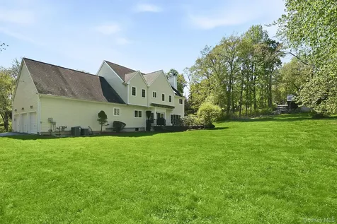 14 Wyche Way Ossining NY 10562