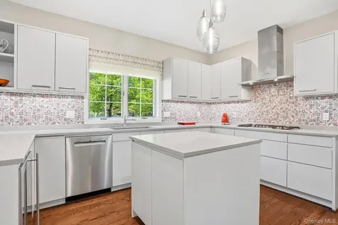 14 Wyche Way Ossining NY 10562