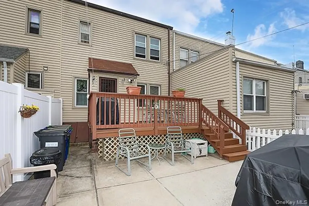 7833 74th Street Glendale NY 11385