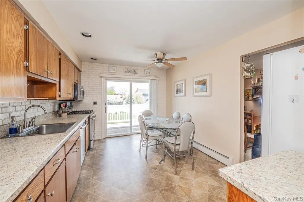 305 Kimberly Place West Islip NY 11795
