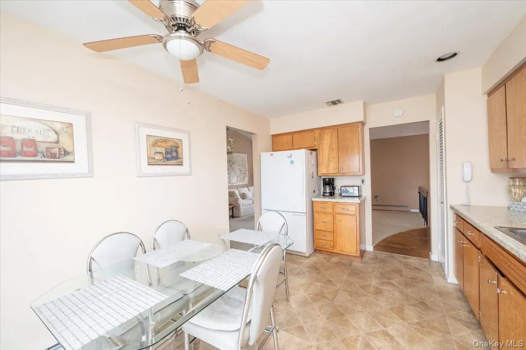 305 Kimberly Place West Islip NY 11795