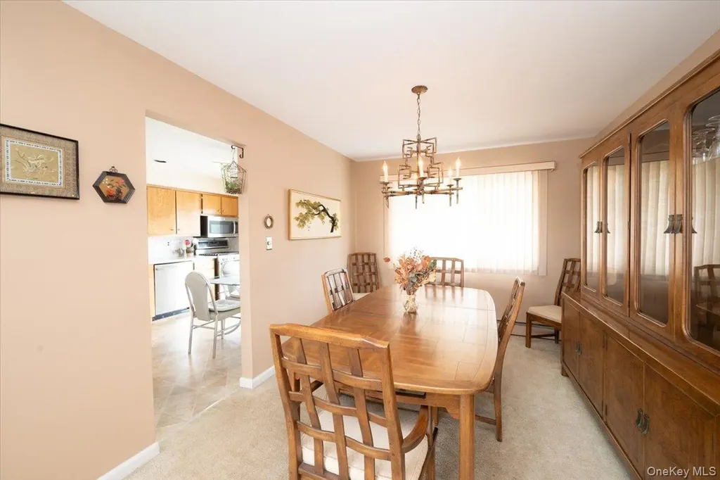 305 Kimberly Place West Islip NY 11795