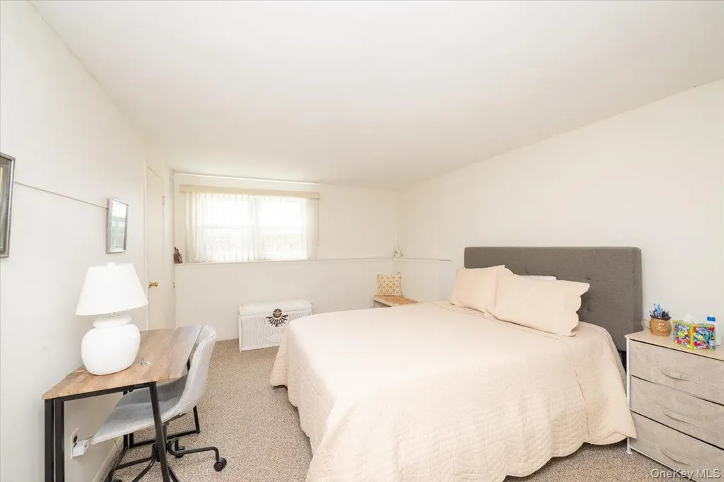 305 Kimberly Place West Islip NY 11795