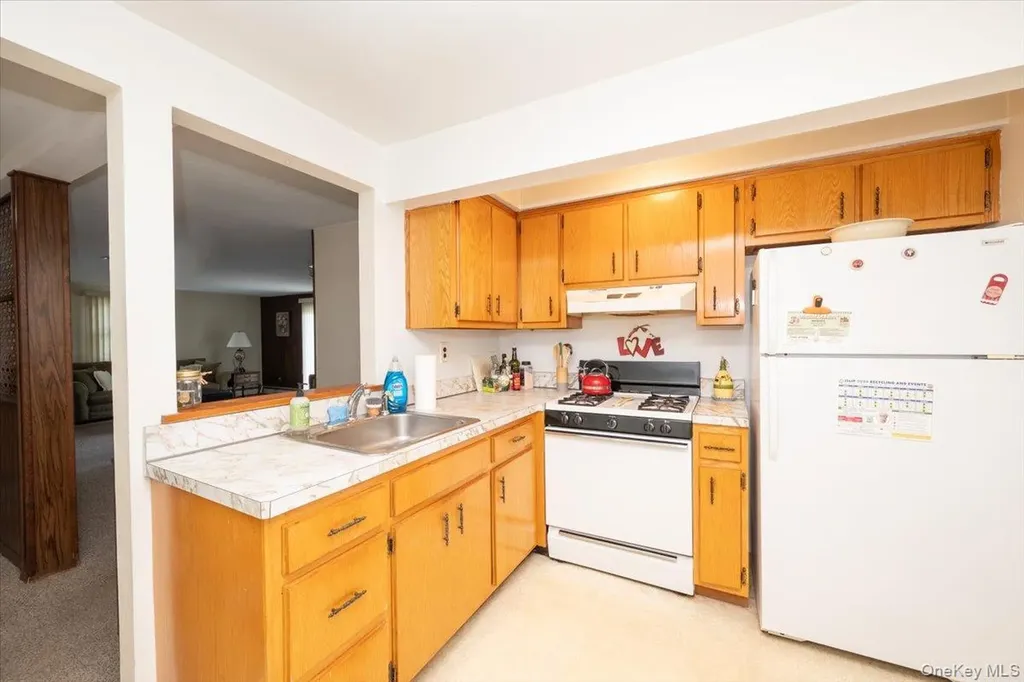 305 Kimberly Place West Islip NY 11795