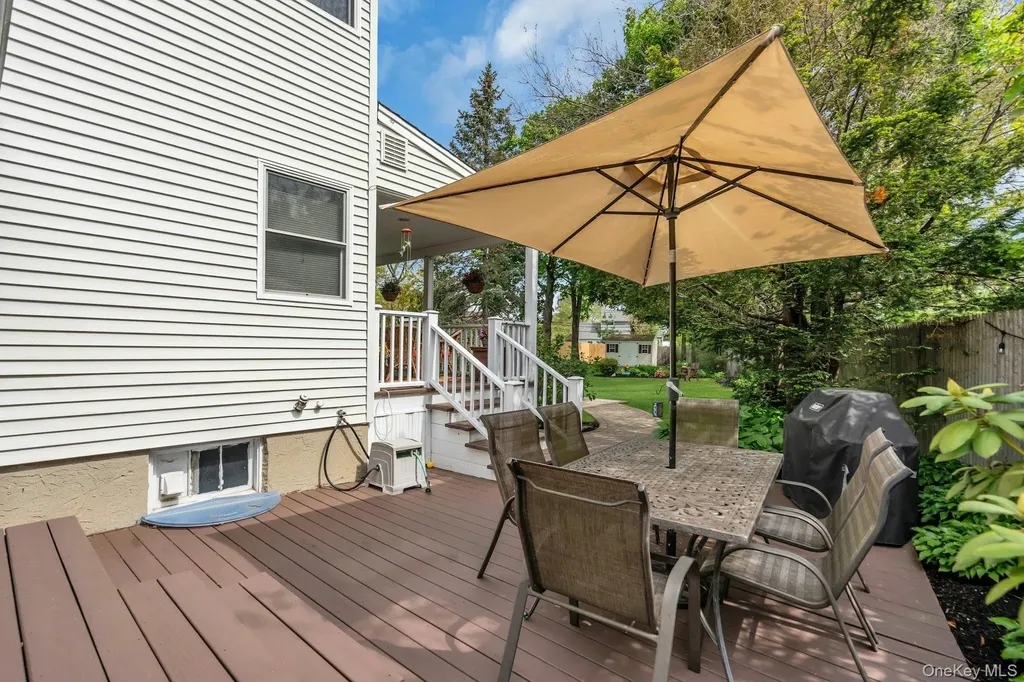 303 Timberpoint Road East Islip NY 11730