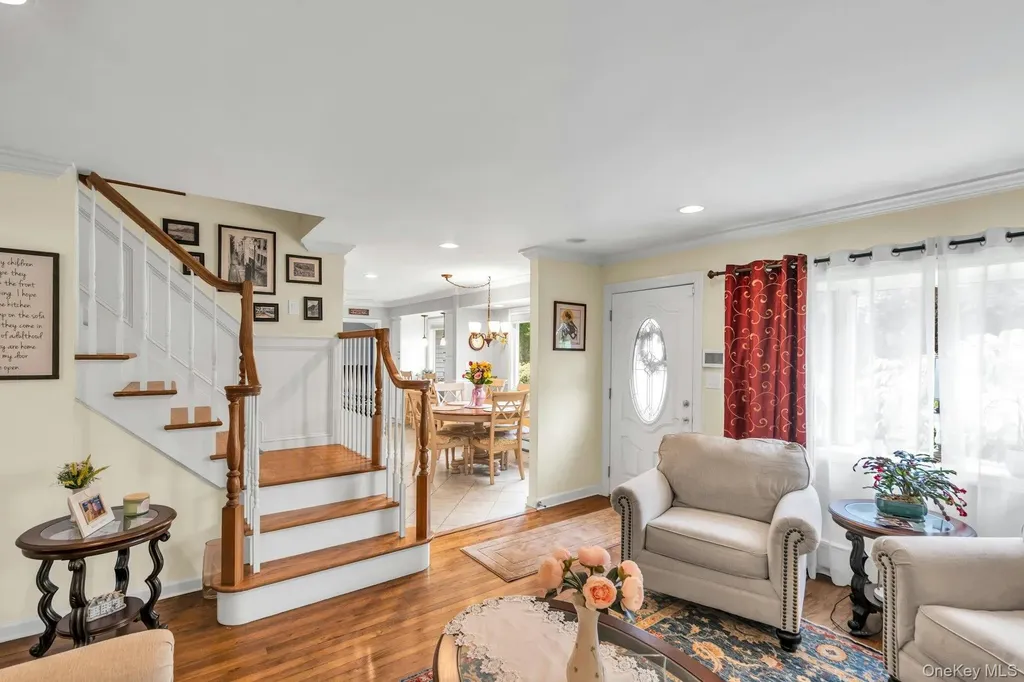 303 Timberpoint Road East Islip NY 11730