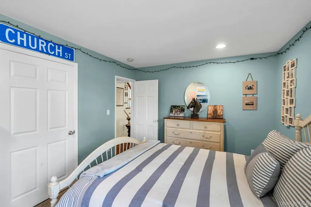 303 Timberpoint Road East Islip NY 11730