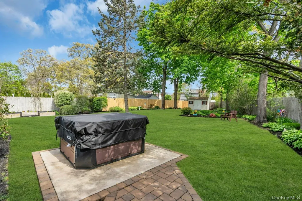 303 Timberpoint Road East Islip NY 11730