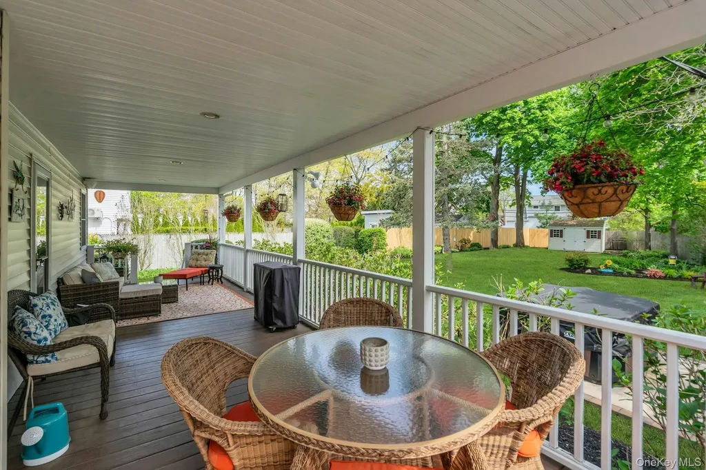 303 Timberpoint Road East Islip NY 11730