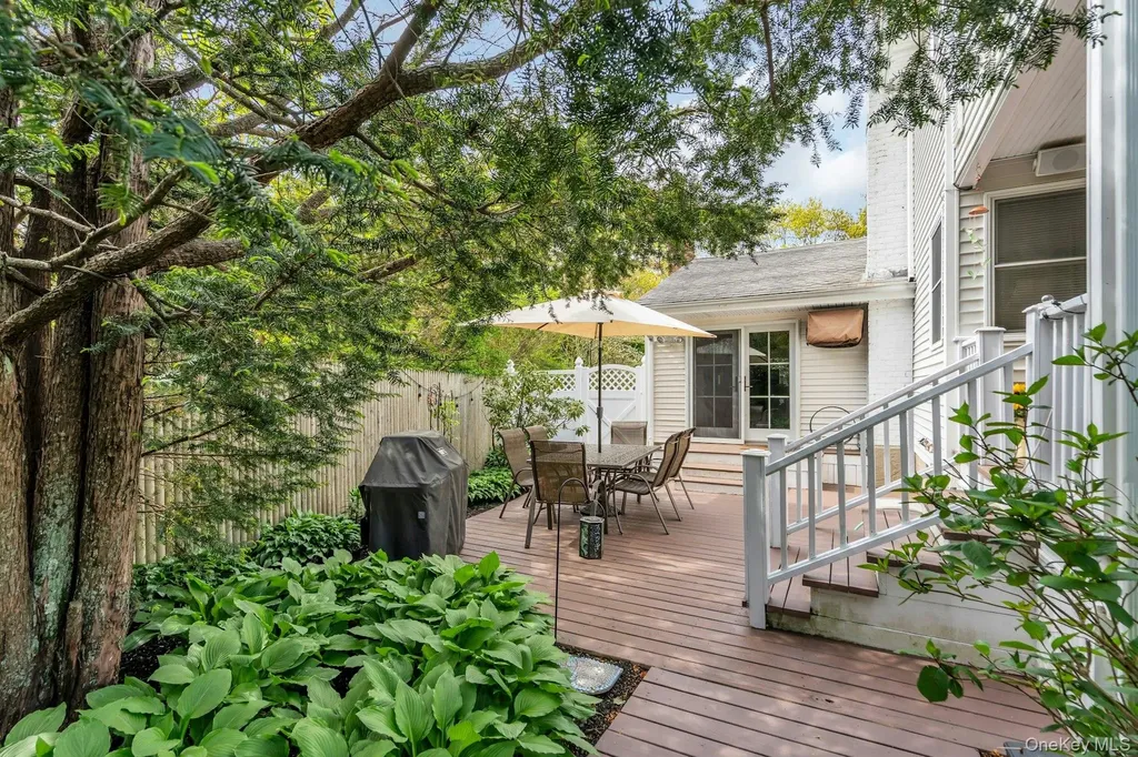 303 Timberpoint Road East Islip NY 11730