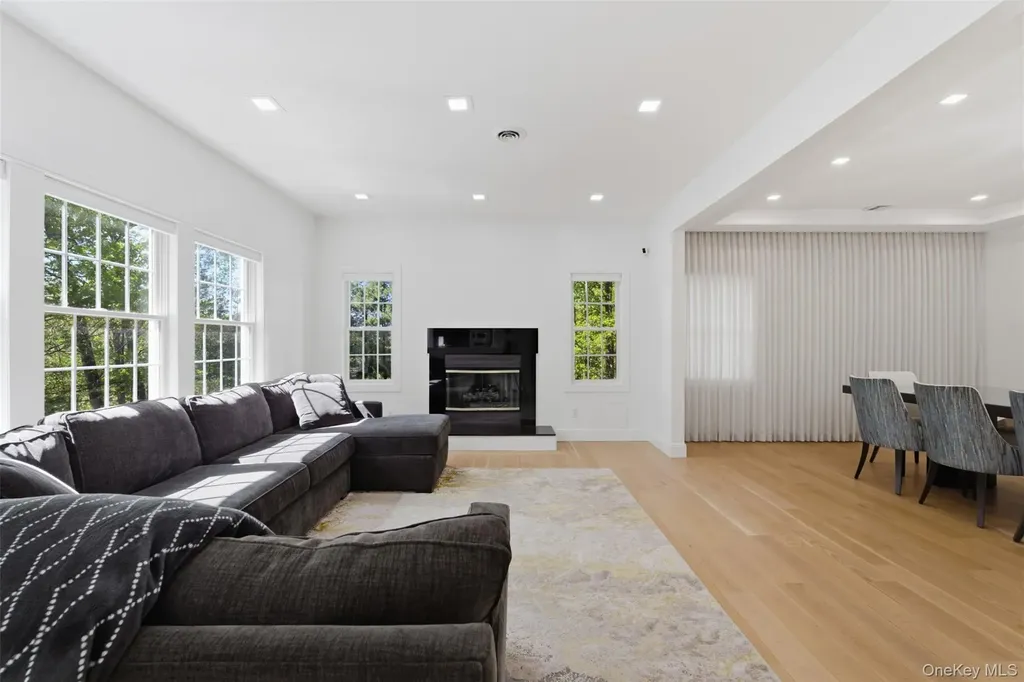 105 Hempstead Road Spring Valley NY 10977