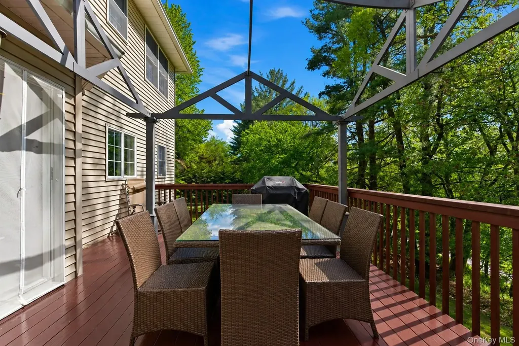 105 Hempstead Road Spring Valley NY 10977