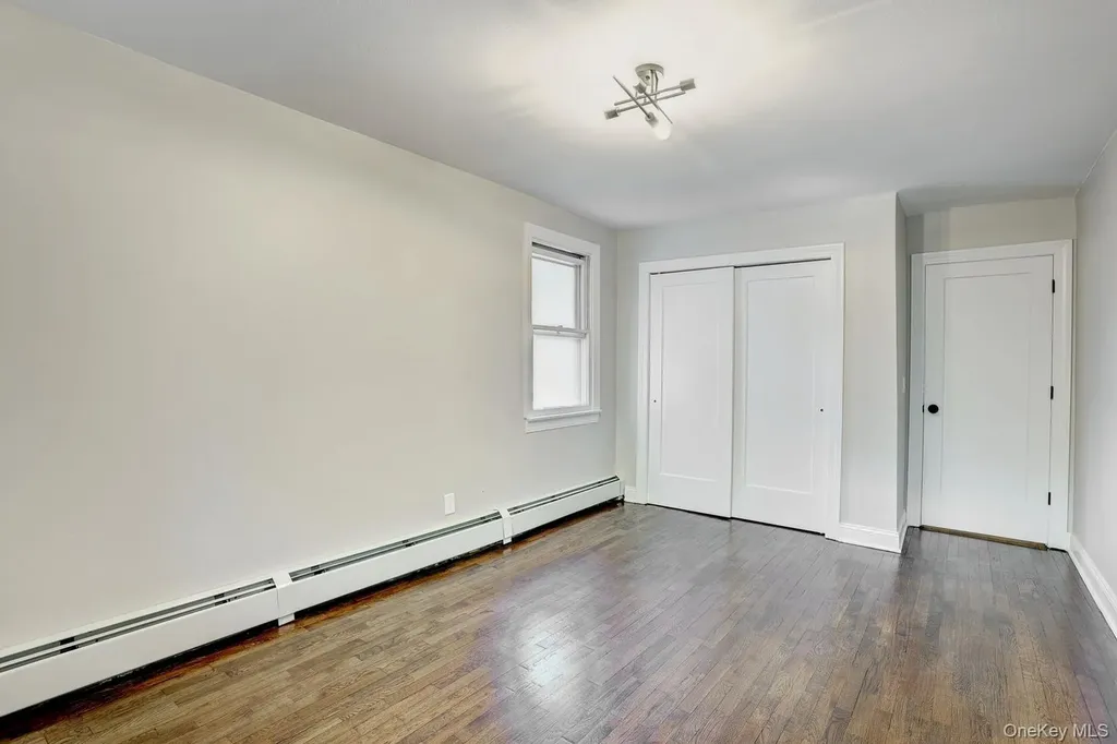 152 Kearsing Parkway Monsey NY 10952
