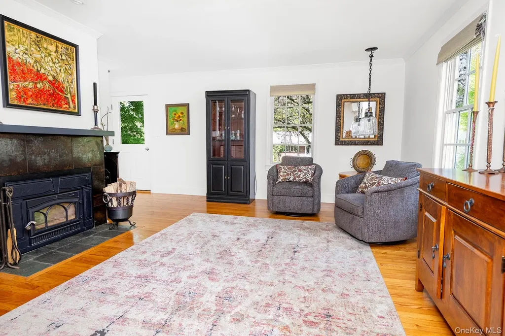 22 Haight Avenue Millbrook NY 12545