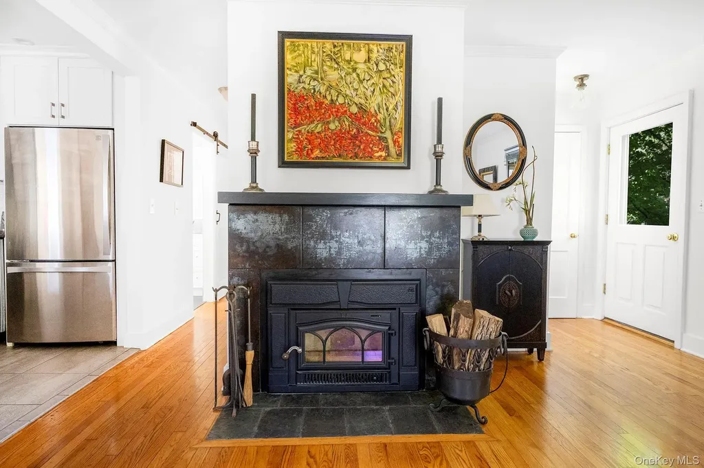 22 Haight Avenue Millbrook NY 12545