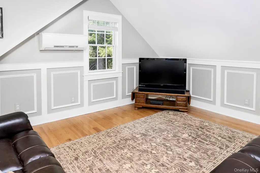 22 Haight Avenue Millbrook NY 12545