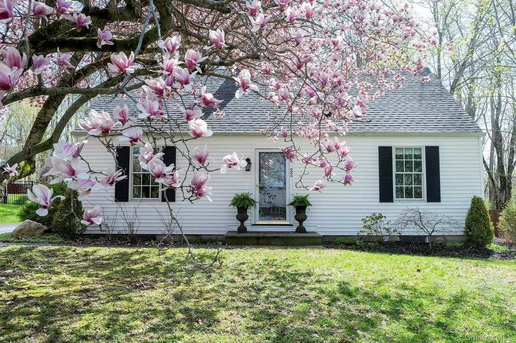 22 Haight Avenue Millbrook NY 12545