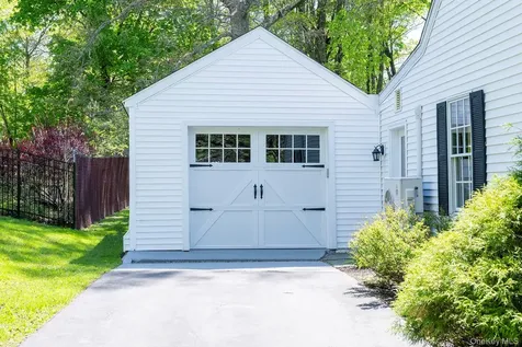 22 Haight Avenue Millbrook NY 12545