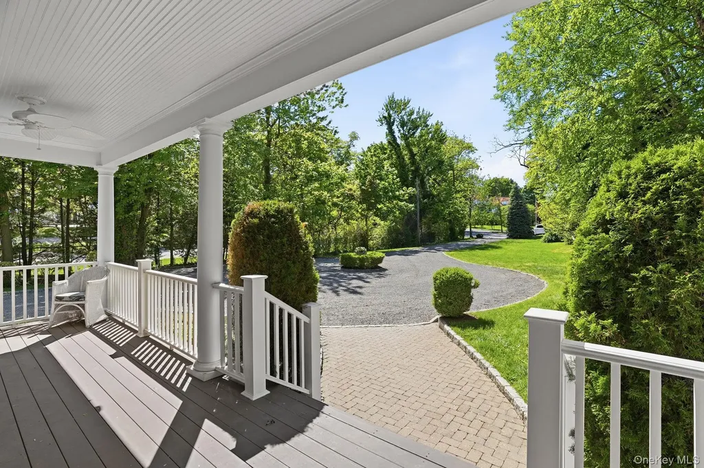 9 Willow Avenue Larchmont NY 10538