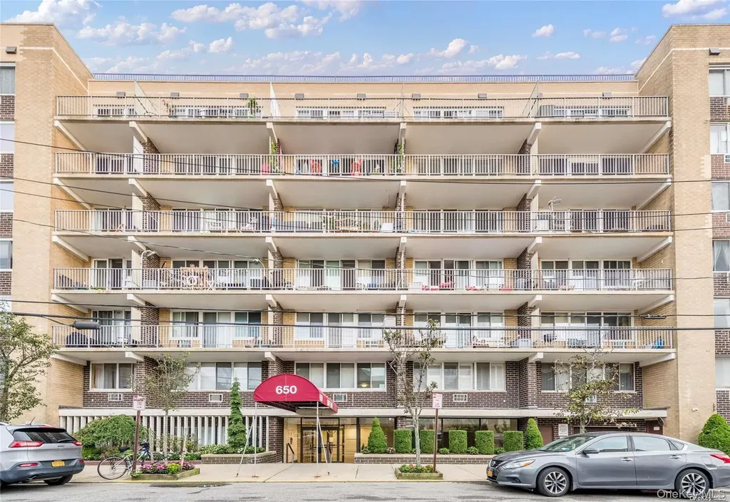 650 Shore Road Long Beach NY 11561