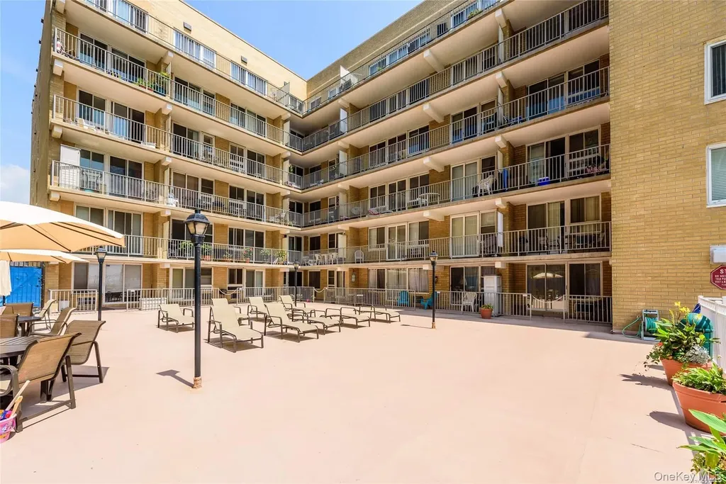 650 Shore Road Long Beach NY 11561